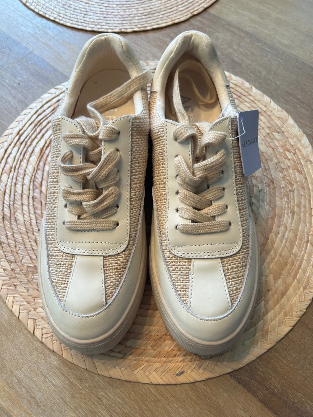 AEROSOLES WOMEN'S BRAMSTON CASUAL SNEAKER IN BEIGE RAFFIA - SIZE 7